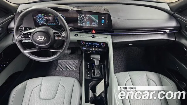 Hyundai AVANTE Inspiration — Фото автомобиля 7
