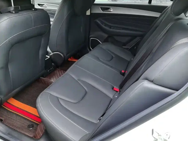 Chery Arrizo e — Фото автомобиля 16