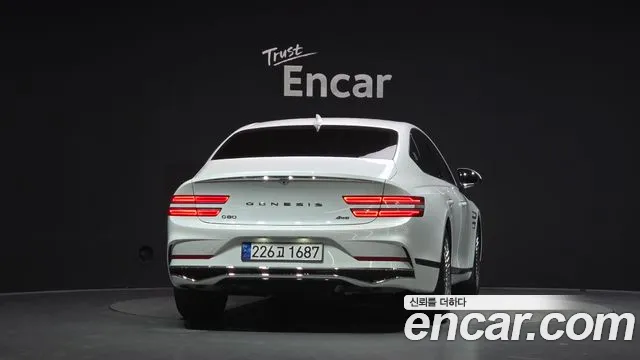 Genesis G80 RG3 — Фото автомобиля 4