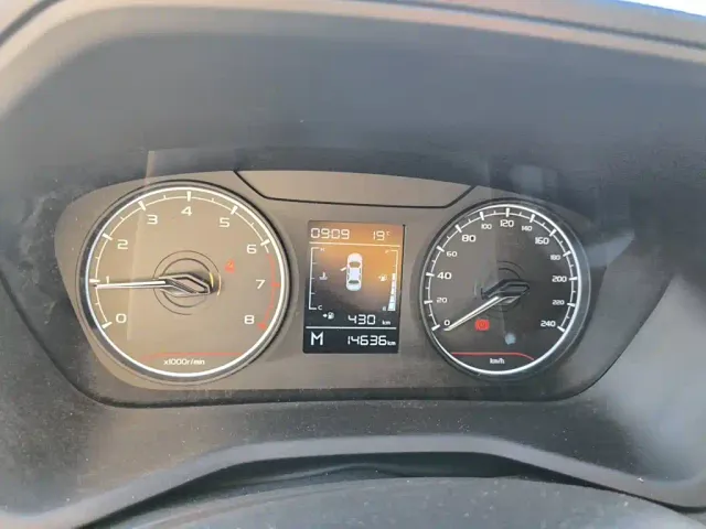 Geely Emgrand — Фото автомобиля 12