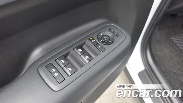 Hyundai Santa Fe MX5 — Фото автомобиля 28