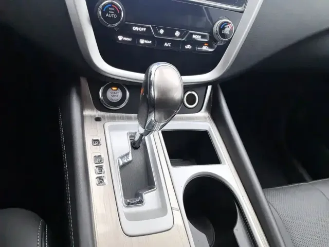Nissan Murano — Фото автомобиля 13
