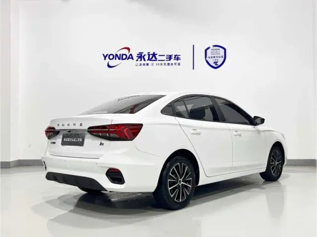 Roewe i5 — Фото автомобиля 5
