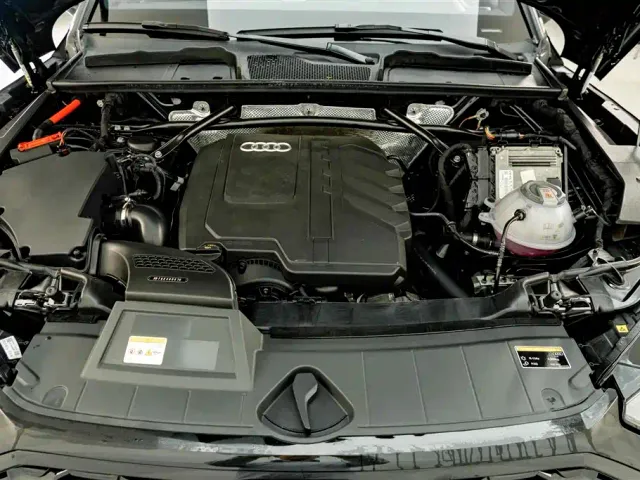 Audi Q5L Sportback — Фото автомобиля 25