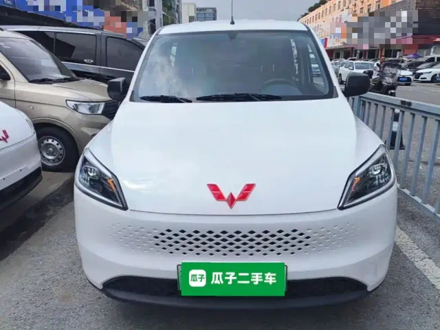 Wuling Hongguang — Фото автомобиля 2