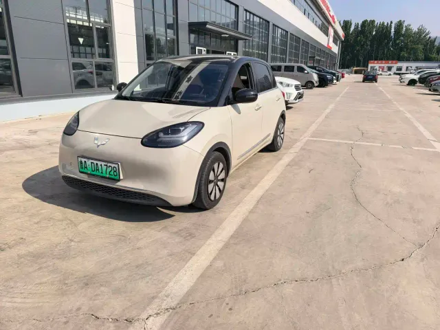 Wuling Bingo — Фото автомобиля 2