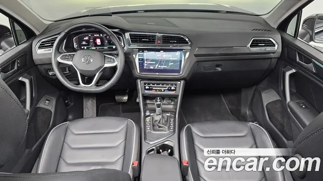 Volkswagen Tiguan — Фото автомобиля 10