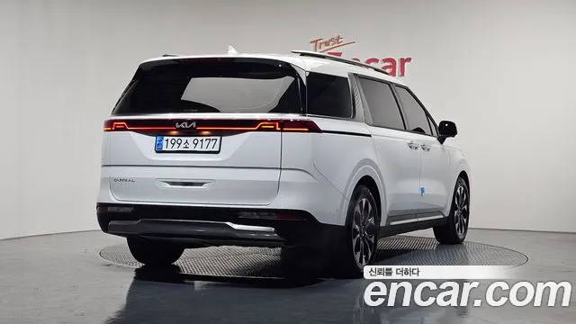 Kia Canival Carnival 4 поколение Бензин 9 мест Signature — Фото автомобиля 2