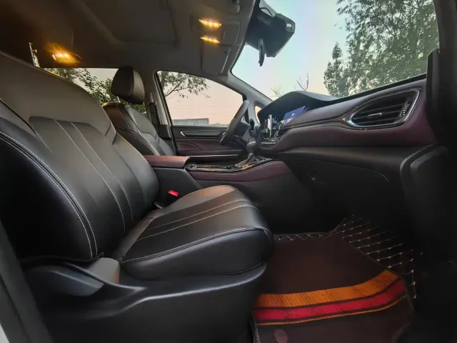 GAC Trumpchi M6 — Фото автомобиля 11