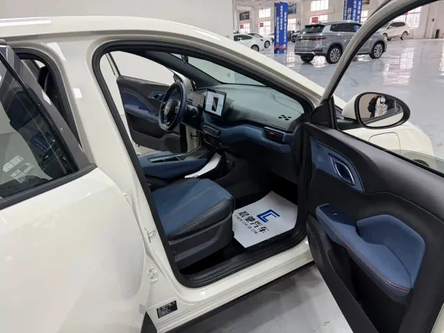 BYD Seagull — Фото автомобиля 13