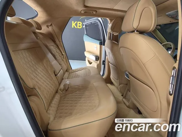 Genesis GV60 — Фото автомобиля 12
