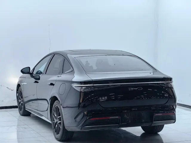 BYD Seal — Фото автомобиля 12