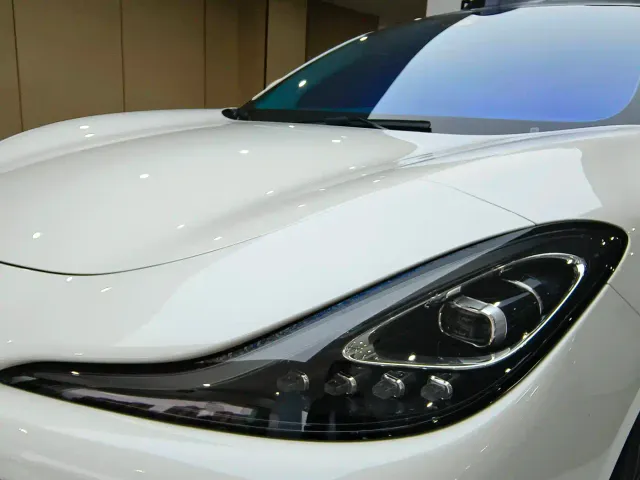IM Motors LS6 — Фото автомобиля 24