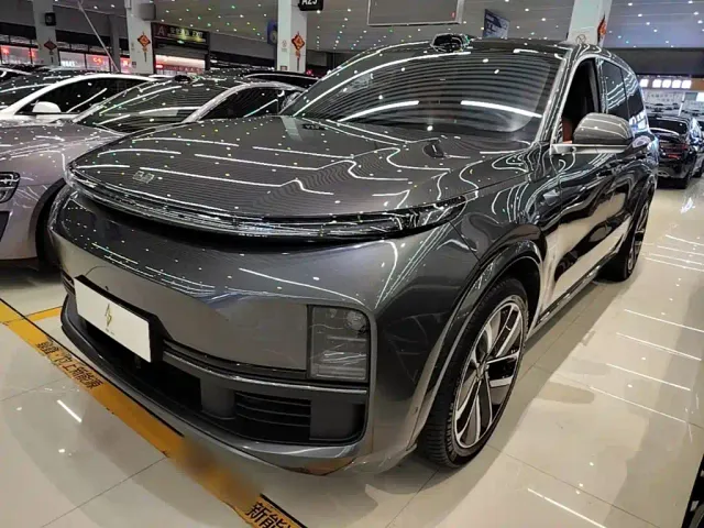 Фотография автомобиля — Li Auto L9