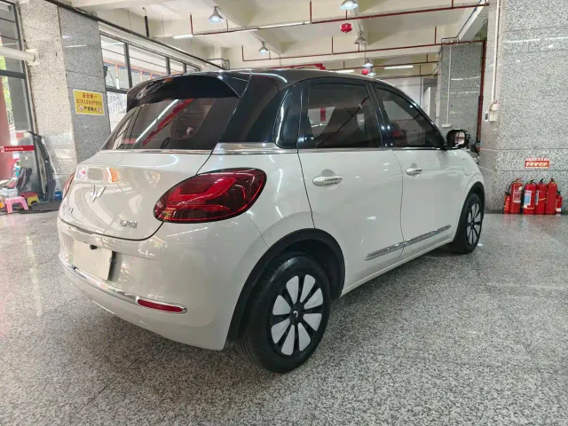 Wuling Bingo — Фото автомобиля 10