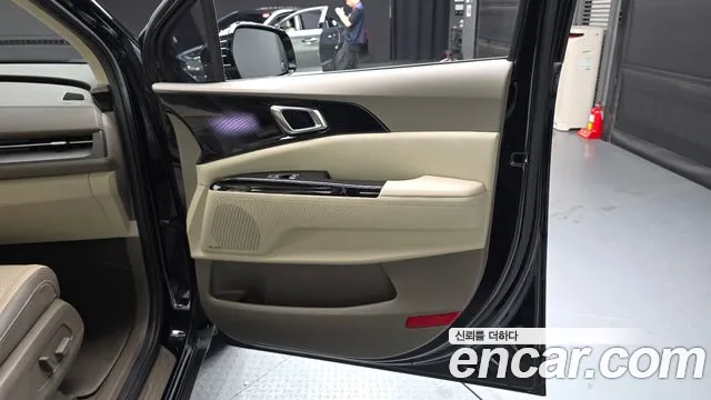 Kia Canival Carnival 4 поколение 9 мест Signature — Фото автомобиля 20