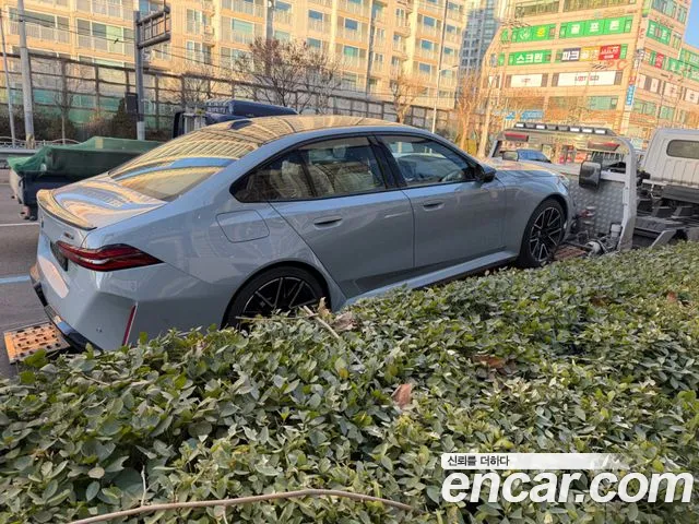 BMW M5 G90 — Фото автомобиля 6