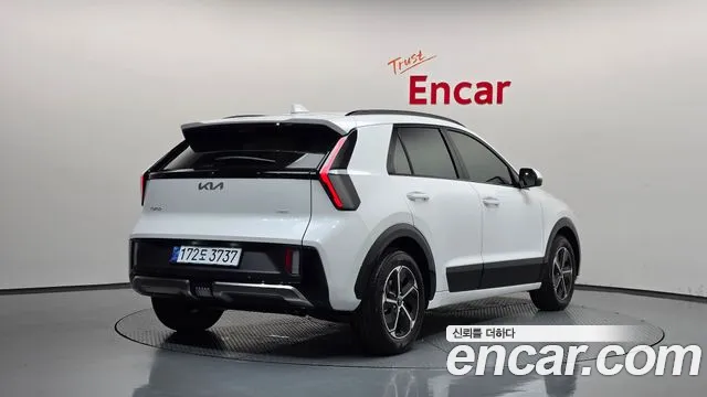 Kia Niro 2nd Gen — Фото автомобиля 2