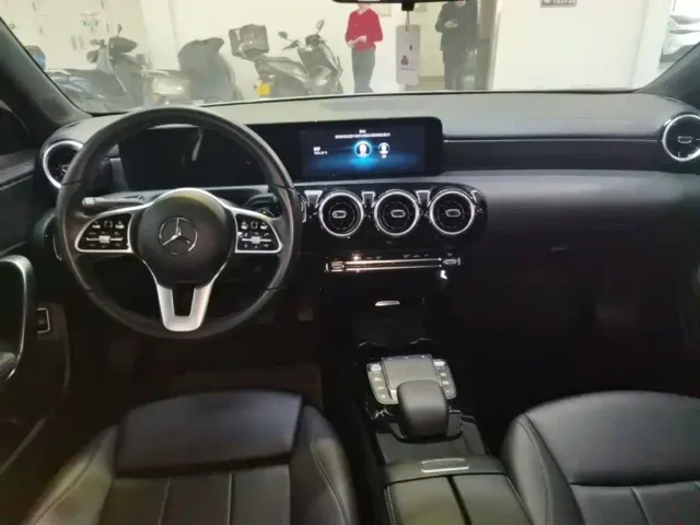 Mercedes-Benz A-Class — Фото автомобиля 9