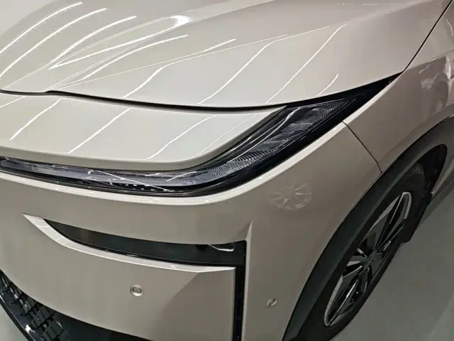 Toyota BoZhi 3X — Фото автомобиля 23