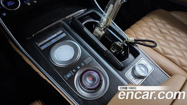 Genesis GV80 — Фото автомобиля 12