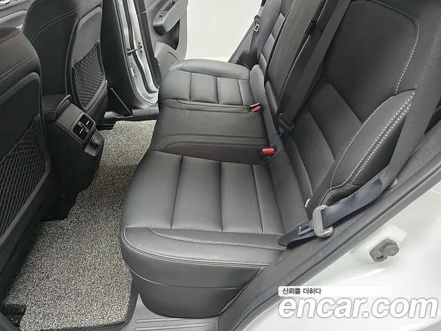 Renault-KoreaSamsung QM6 Новый QM6 2.0 LPe LE Signature 2WD — Фото автомобиля 16