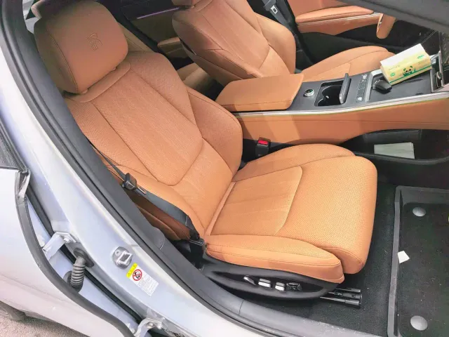 BYD Han L — Фото автомобиля 6