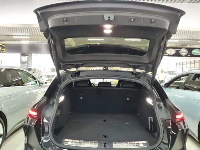 Nio ET5 Touring — Фото автомобиля 18