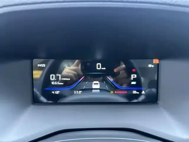 Geely Emgrand — Фото автомобиля 10