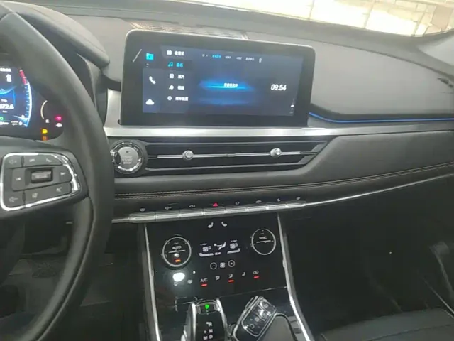 Chery Tiggo 8 — Фото автомобиля 12