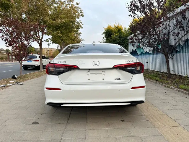Honda Civic — Фото автомобиля 7