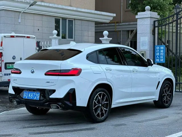 BMW X4 — Фото автомобиля 7