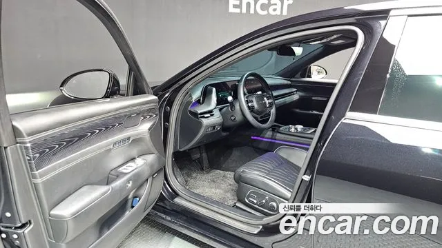 Genesis G90 — Фото автомобиля 10