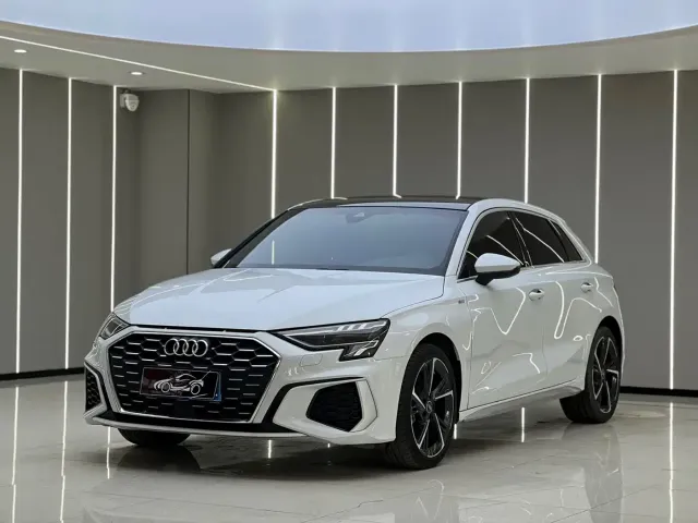 Фотография автомобиля — Audi A3