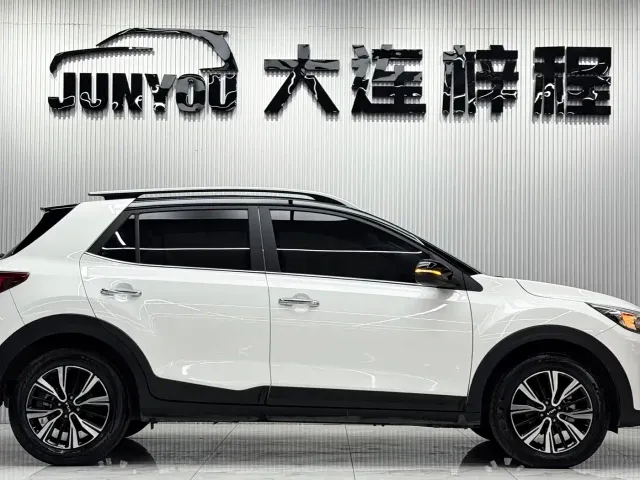 Kia KX1 — Фото автомобиля 7
