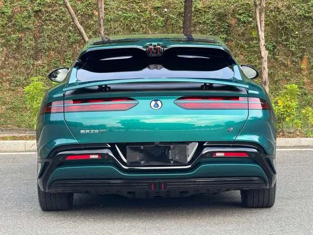 Denza Z9GT — Фото автомобиля 9