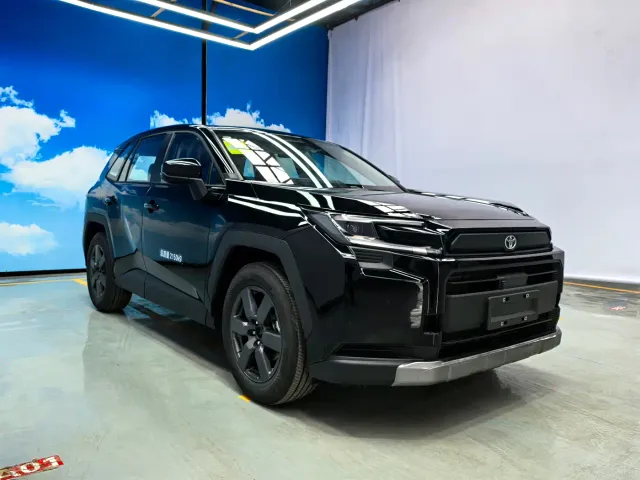 Фотография автомобиля — Toyota RAV4