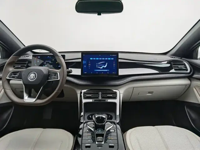BYD Qin PLUS — Фото автомобиля 5
