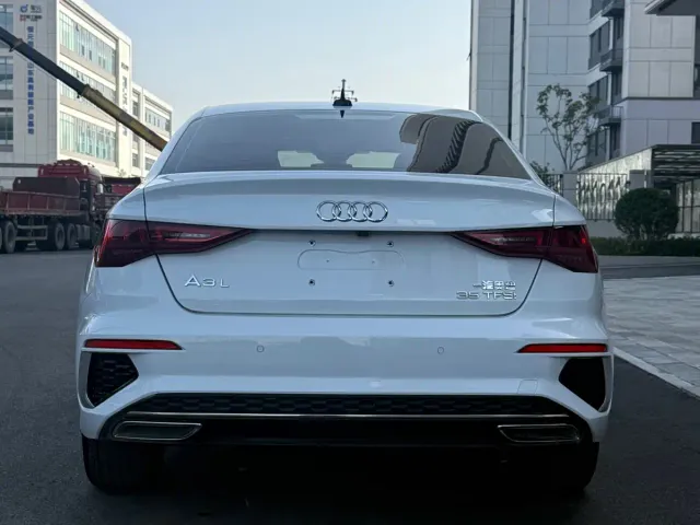 Audi A3 — Фото автомобиля 5