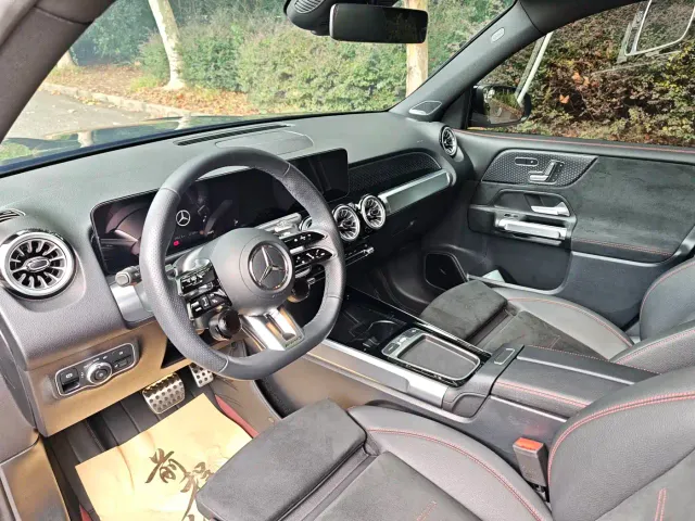 Mercedes-Benz GLB AMG — Фото автомобиля 12