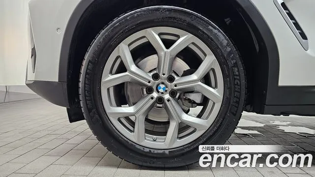 BMW X4 — Фото автомобиля 5