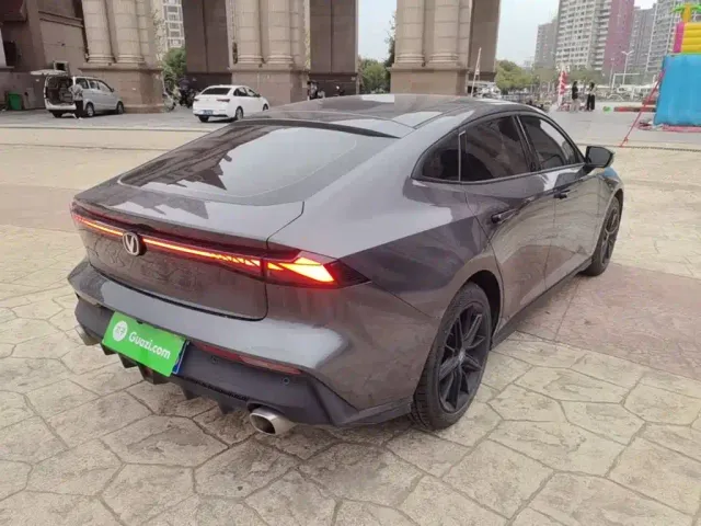 Changan UNI-V — Фото автомобиля 6