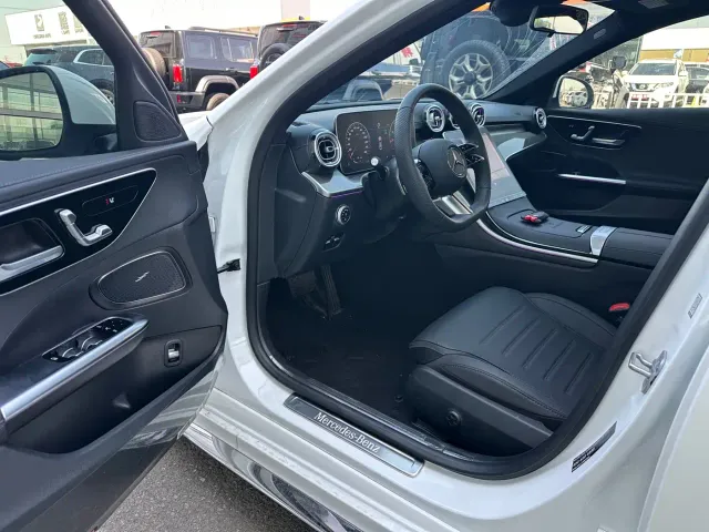 Mercedes-Benz C-Class — Фото автомобиля 4