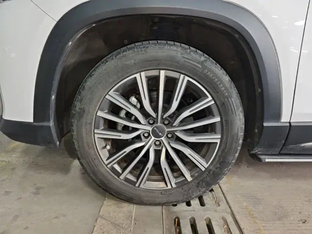 Jetour X90 Plus — Фото автомобиля 22