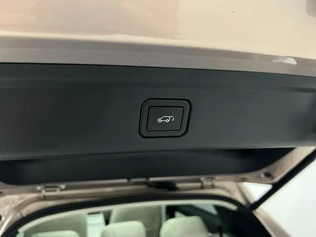 Changan Qiyuan Q05 — Фото автомобиля 13