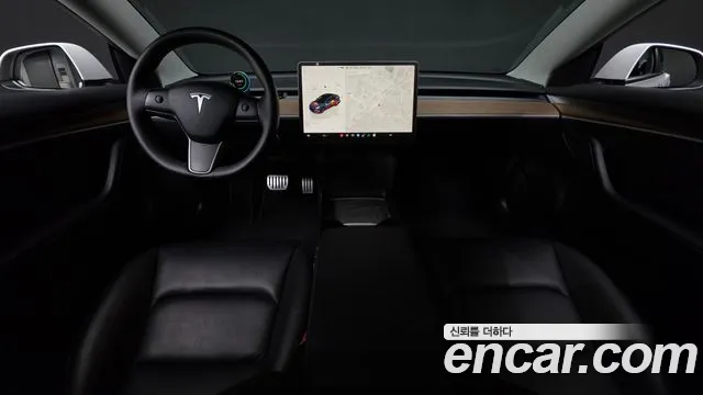 Tesla Model 3 — Фото автомобиля 7