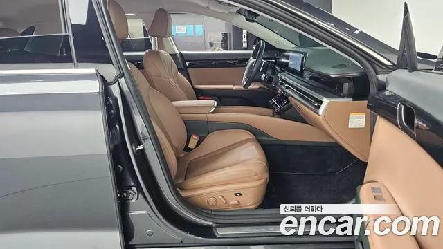 Hyundai Grandeur GN7 — Фото автомобиля 16