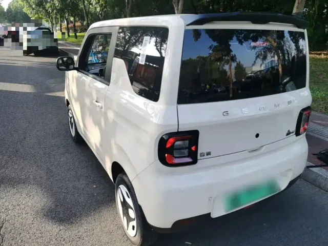 Geely Panda — Фото автомобиля 4