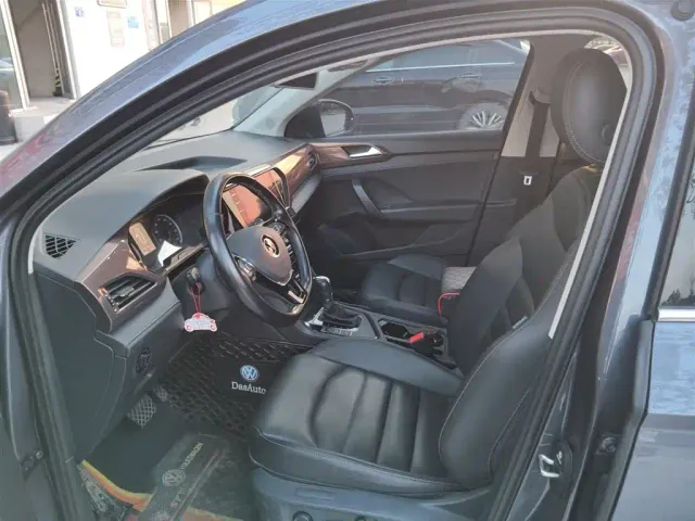 Volkswagen Tharu — Фото автомобиля 4