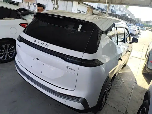 GAC Aion Y — Фото автомобиля 6